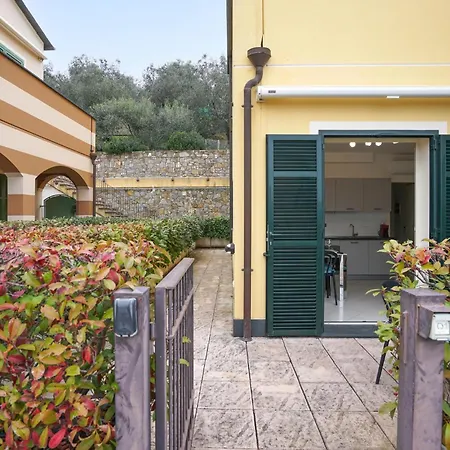 1 Bedroom In Holiday home Civezza