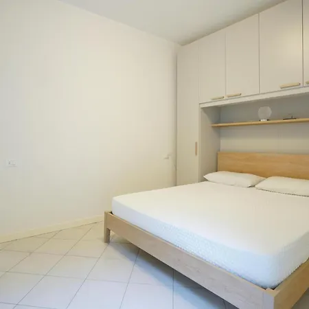 1 Bedroom In Civezza