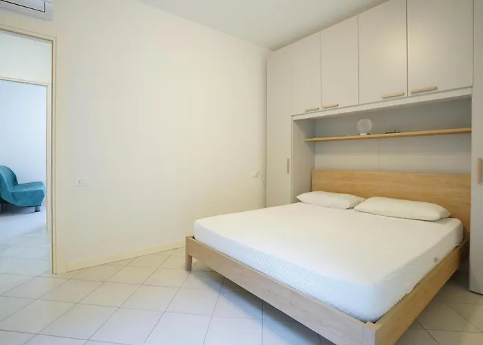 1 Bedroom In Civezza
