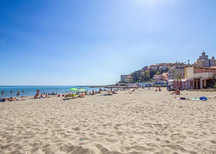 1 Bedroom In Civezza